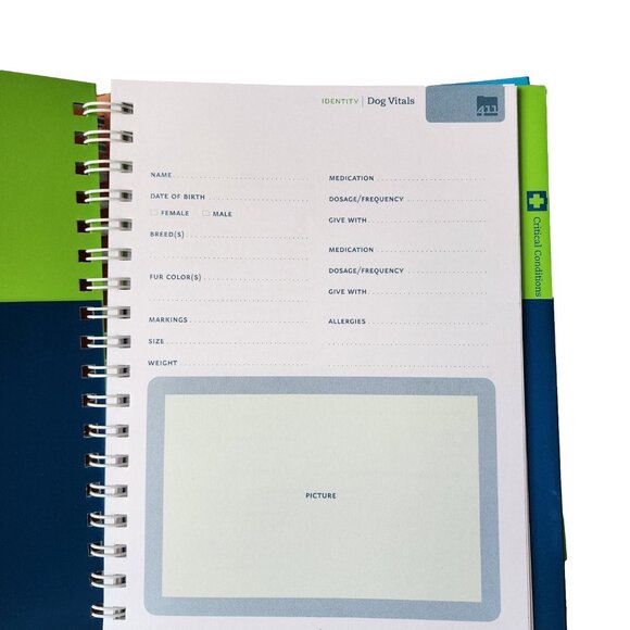 The Complete Dog Organizer Notebook - The Essential Pet Record Book - Picture 3 of 7